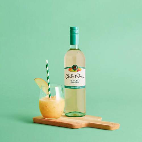 Strike a Pose - Moscato Sangria